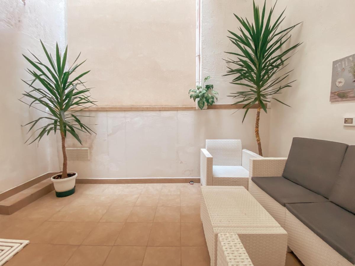 オストゥーニ Casa Melpiヴィラ エクステリア 写真